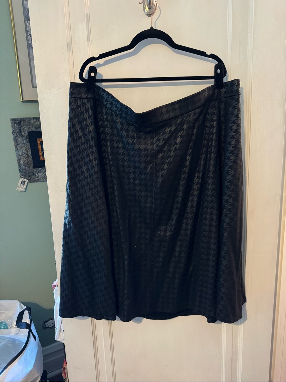 Lane Bryant Black Ponte Houndstooth A-Line Skirt